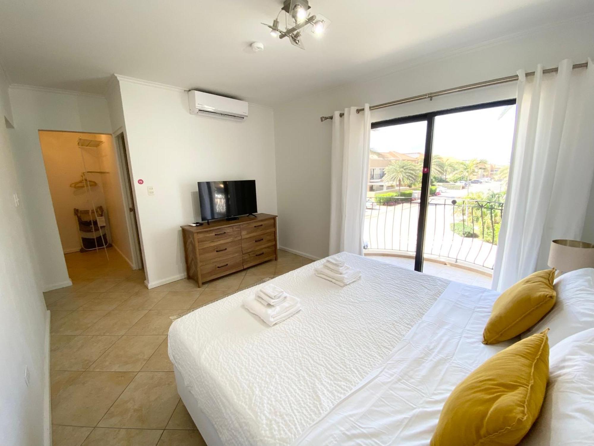 Villa Casa Azure Aruba à Palm Beach Extérieur photo